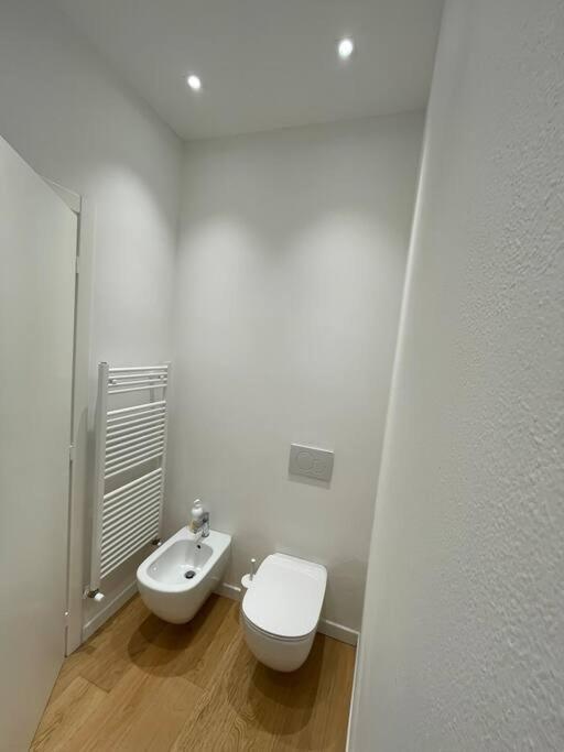 Best Place In Bologna Next 2 Towers Apartment ภายนอก รูปภาพ